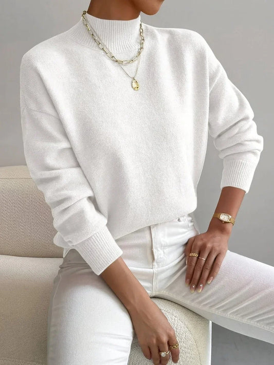 Women's mock neck relaxed-fit knit turtleneck sweater – White