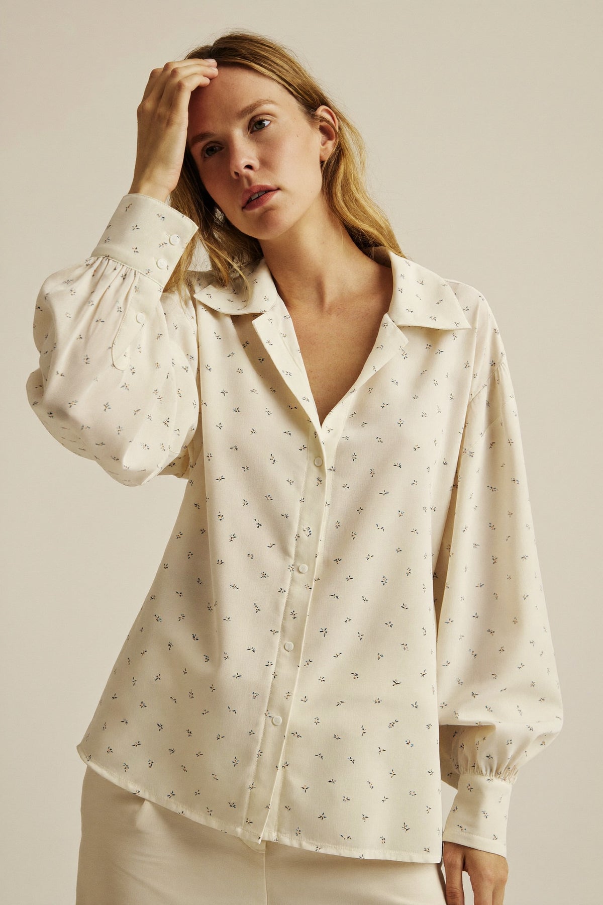 Tops & Blouses