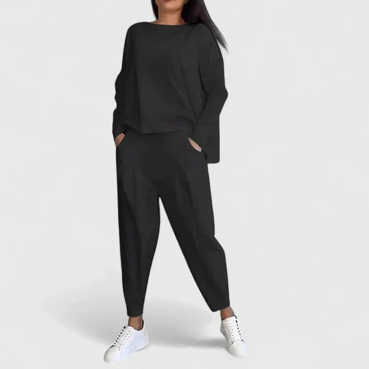 Women's long-sleeve top and trouser two-piece set – Black
