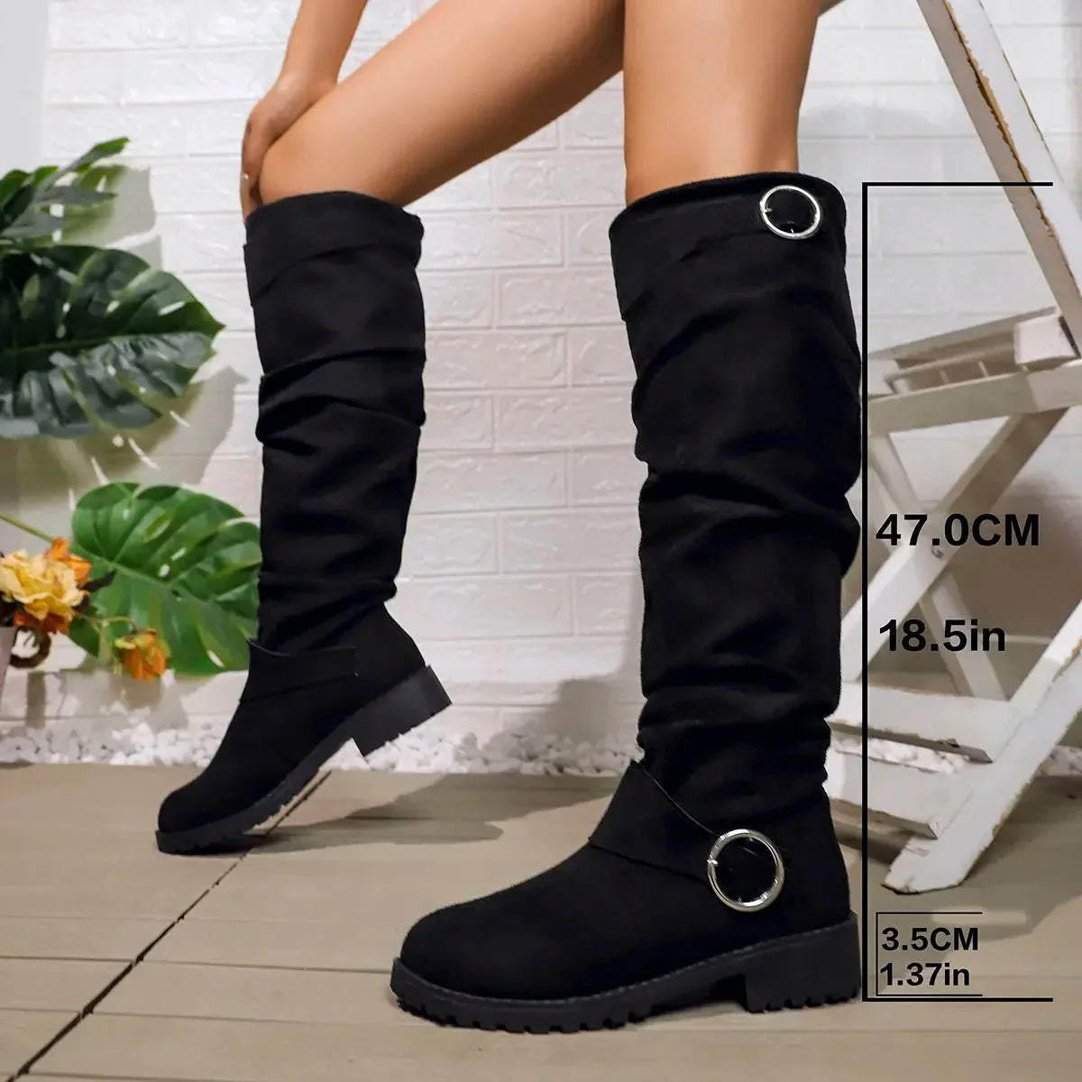 Women's slouchy knee-high boots with buckle detail – Black
