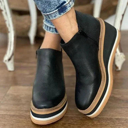 Women's suede slip-on Chelsea boots with platform sole