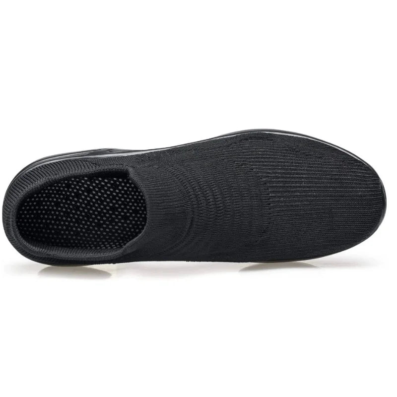 Women's knit slip-on sneakers with arch cushioning and air-cushion sole