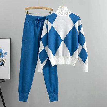 Women's knit argyle matching set with turtleneck sweater and jogger trousers