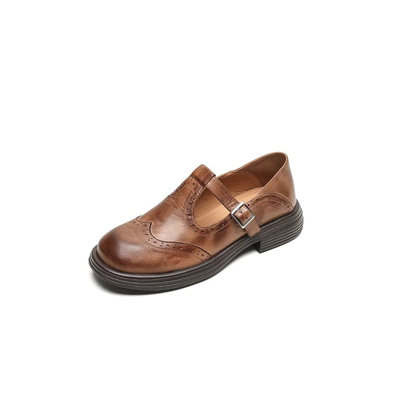 Women's leather brogue Mary Jane shoes with T-strap and block heel – Brown